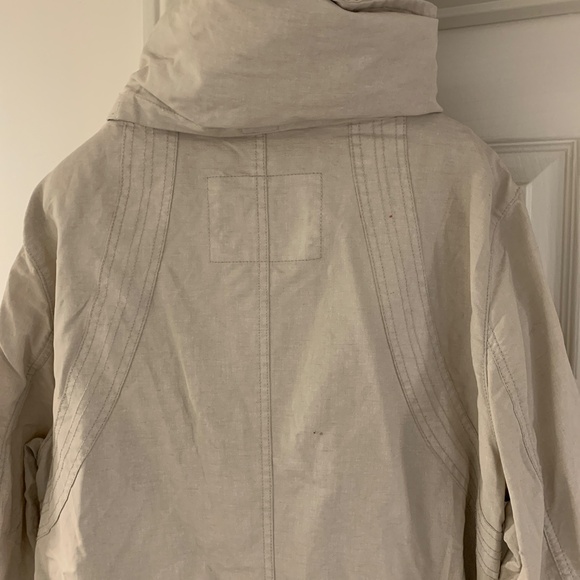 Spring Jacket - Picture 5 of 6